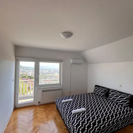 Sunny Side 别墅 塞拉耶佛